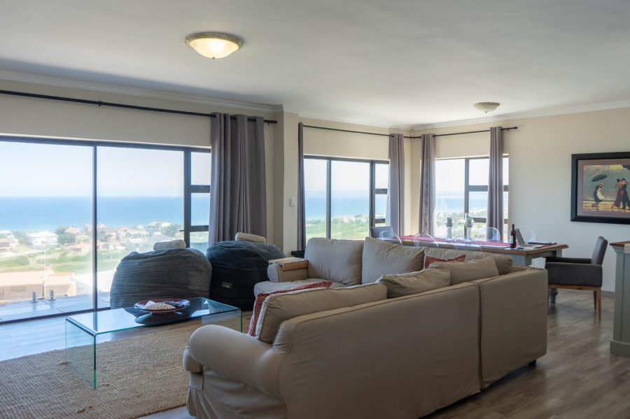 8 Bedroom Property for Sale in Tergniet Western Cape
